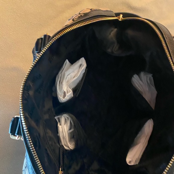 Michael kors satchel - Picture 4 of 4